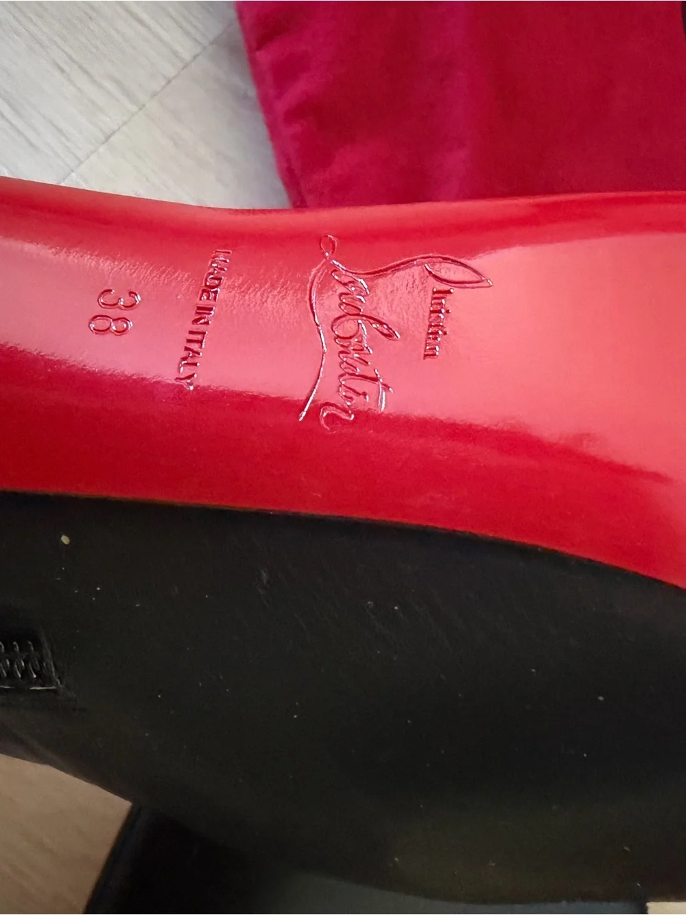 Christian Louboutin daf 160 size 38 booties boots